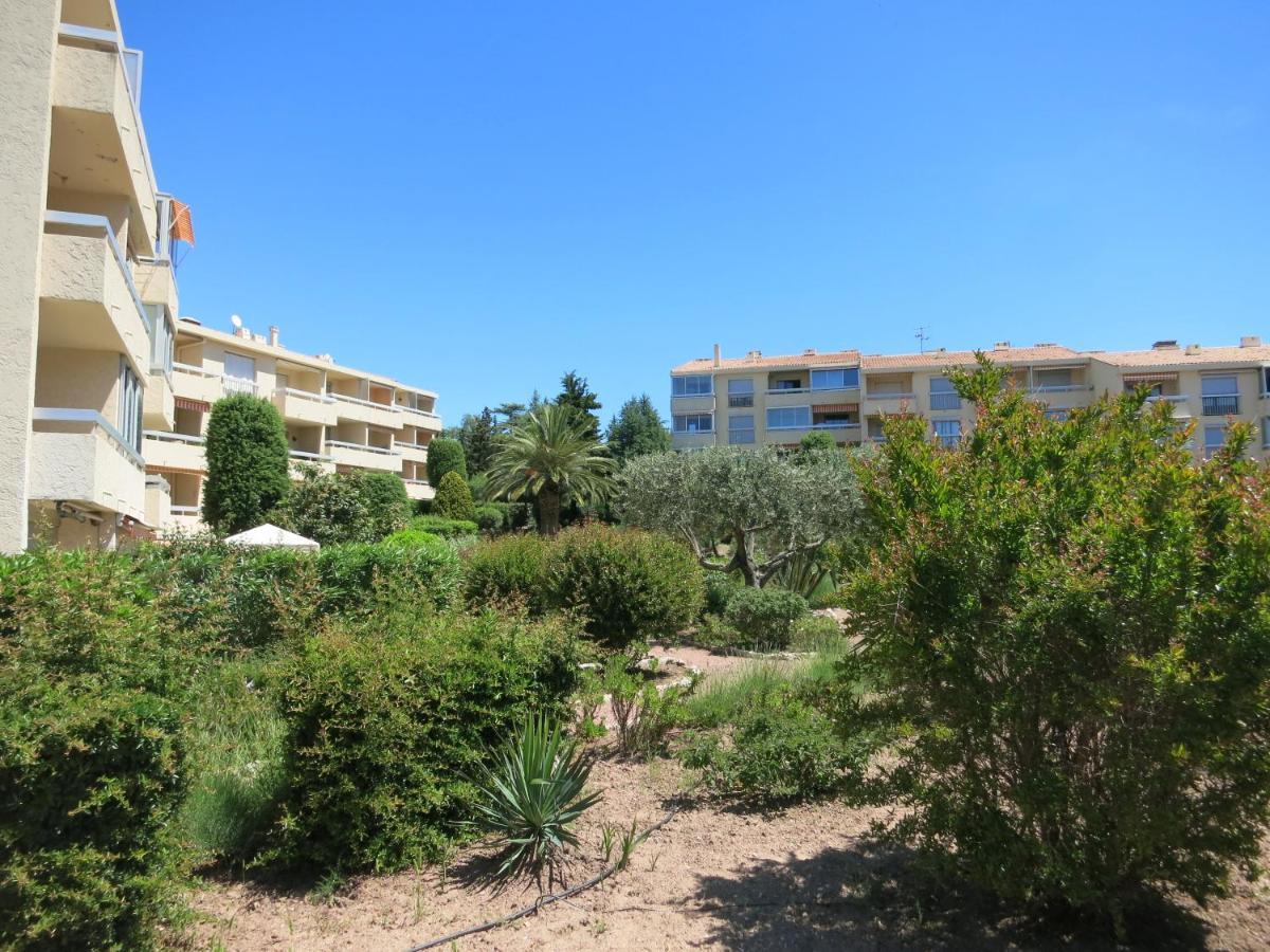 Studio B Front De Mer Saint-Raphaël Exterior foto